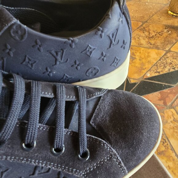 Louis Vuitton sneakers size 38.5 - Picture 4 of 10